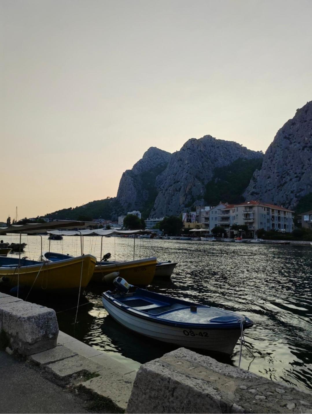 Apartmani Branko Vojnovic Omiš Dış mekan fotoğraf