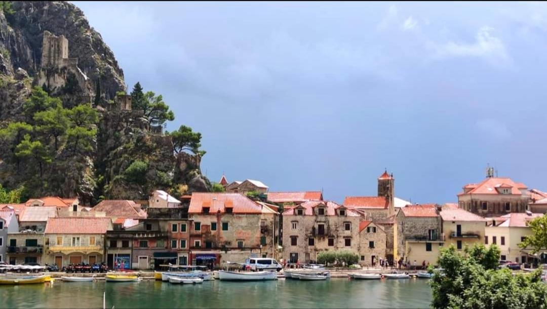 Apartmani Branko Vojnovic Omiš Dış mekan fotoğraf