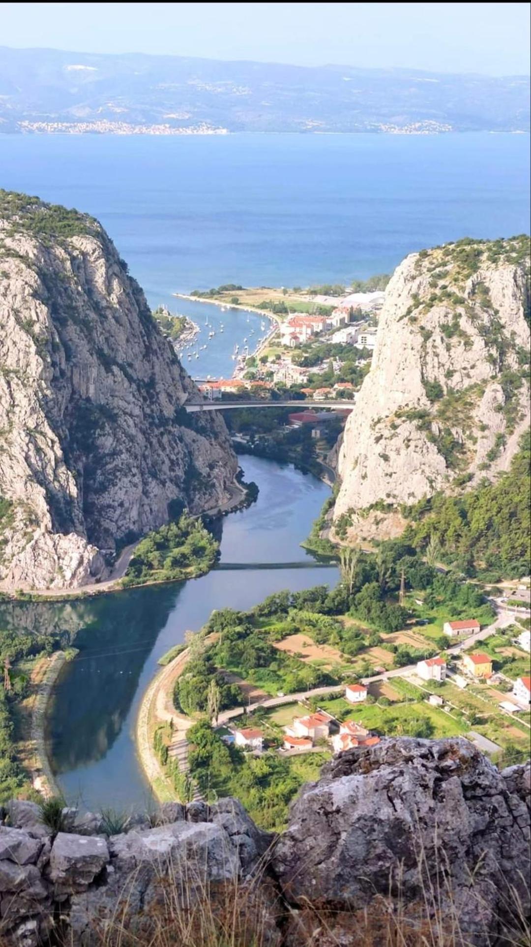 Apartmani Branko Vojnovic Omiš Dış mekan fotoğraf
