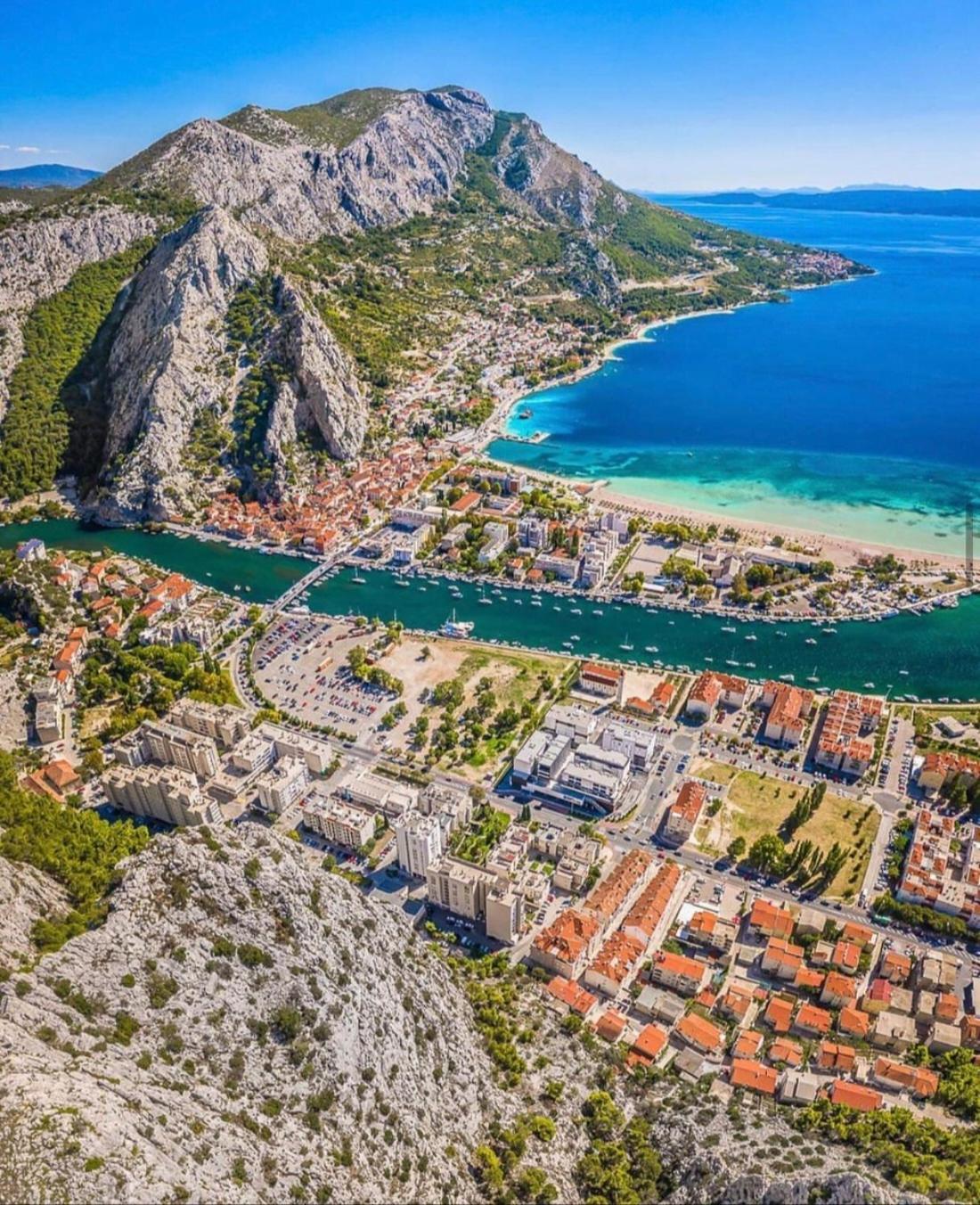 Apartmani Branko Vojnovic Omiš Oda fotoğraf
