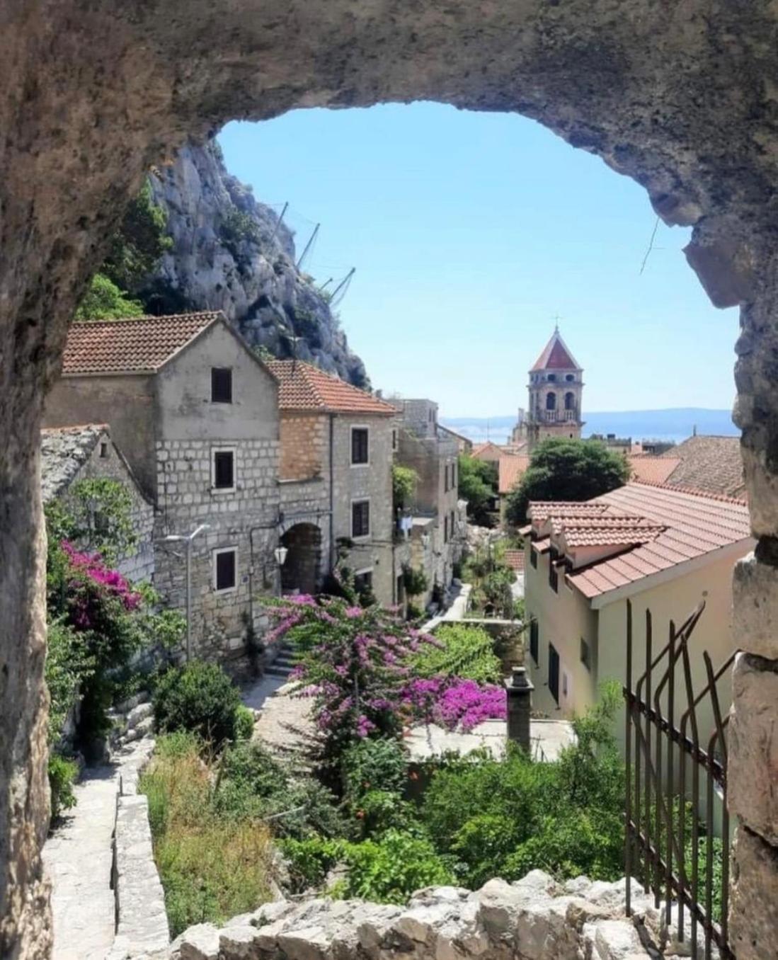 Apartmani Branko Vojnovic Omiš Oda fotoğraf