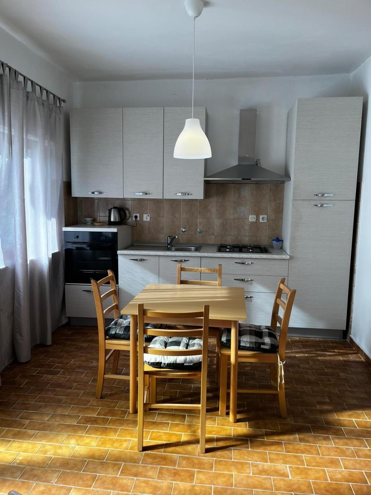 Apartmani Branko Vojnovic Omiš Oda fotoğraf