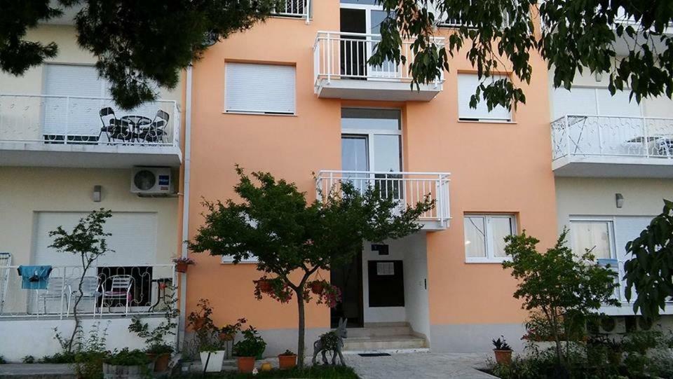 Apartmani Branko Vojnovic Omiš Dış mekan fotoğraf