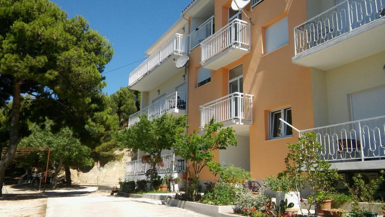 Apartmani Branko Vojnovic Omiš Dış mekan fotoğraf